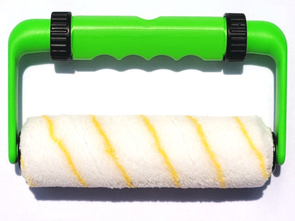 Front view of the BetterGrip Paint Roller, without the extension handle attached.